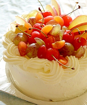 豪華！夏のフルーツ満載☆サマーデコレーションケーキ