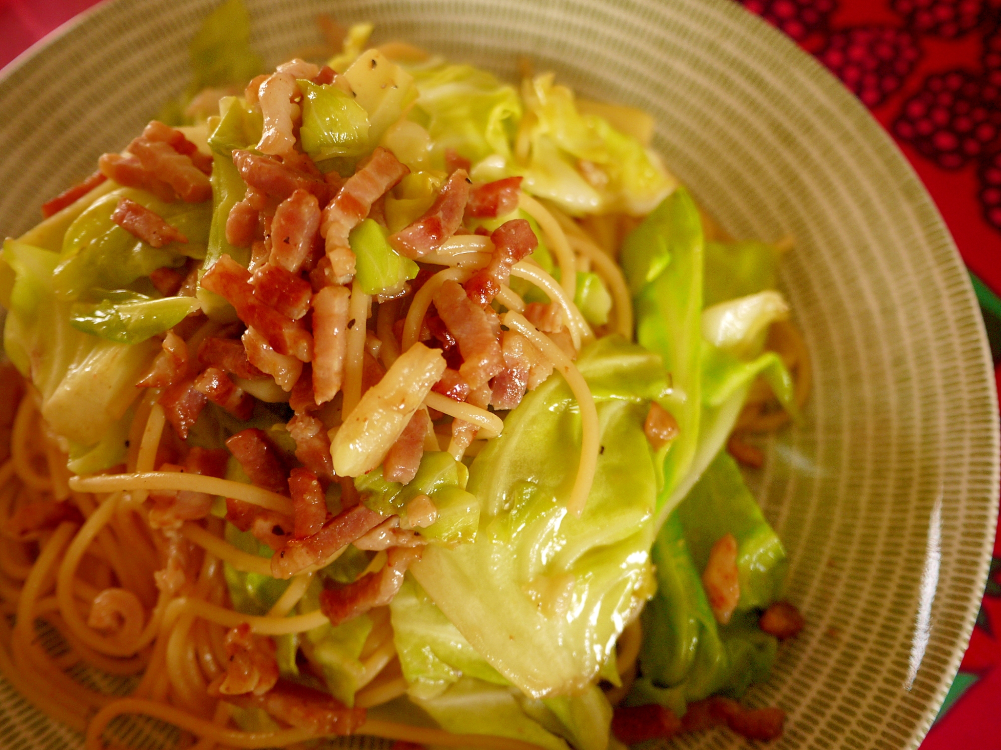 春キャベツとベーコンのポン酢パスタ