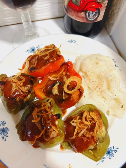 こんばんは！ソースも麺つゆが入るととても美味しいですね♪フライドオニオンも食感のいいアクセントになって新発見、教えてくださり有難うございました(^^)