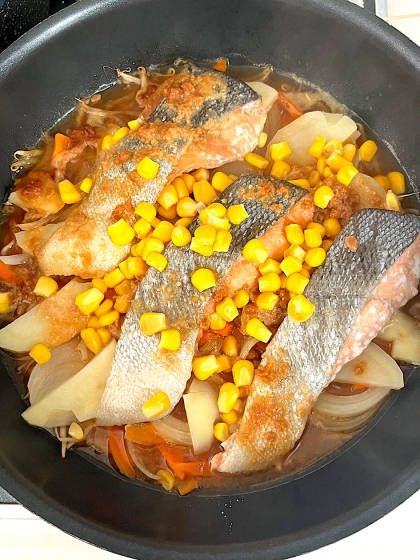 有り合わせのお野菜で作りましたが、合わせダレとバターの組み合わせが絶品で美味しく頂きました！