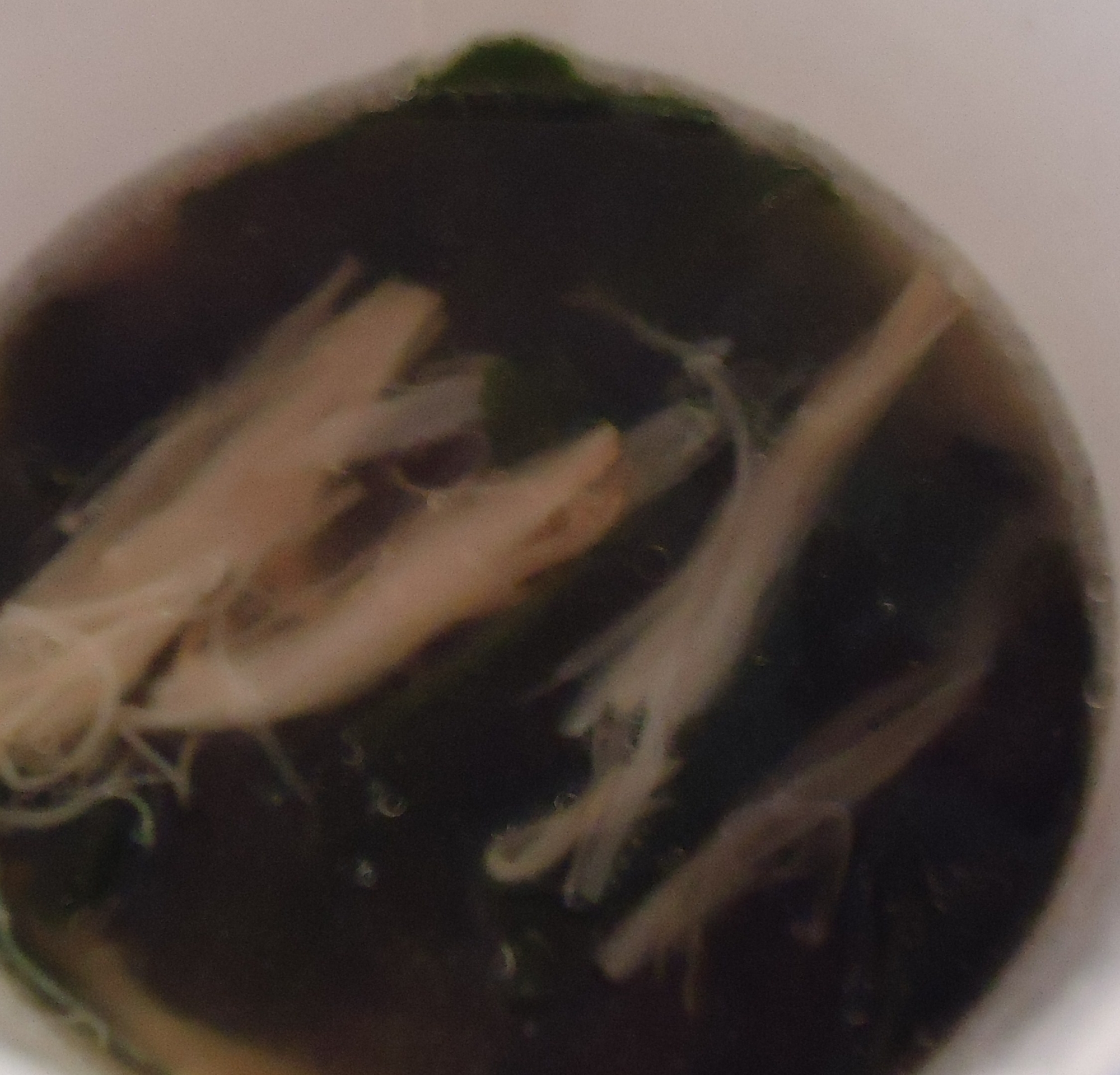 お湯を注ぐだけ　鶏珍味スープ