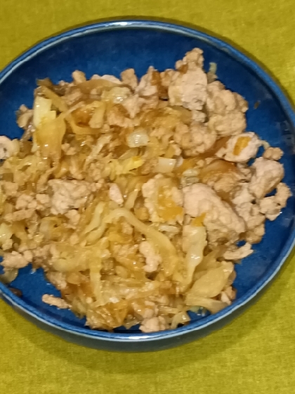 キャベツと豚挽き肉の炒め物★