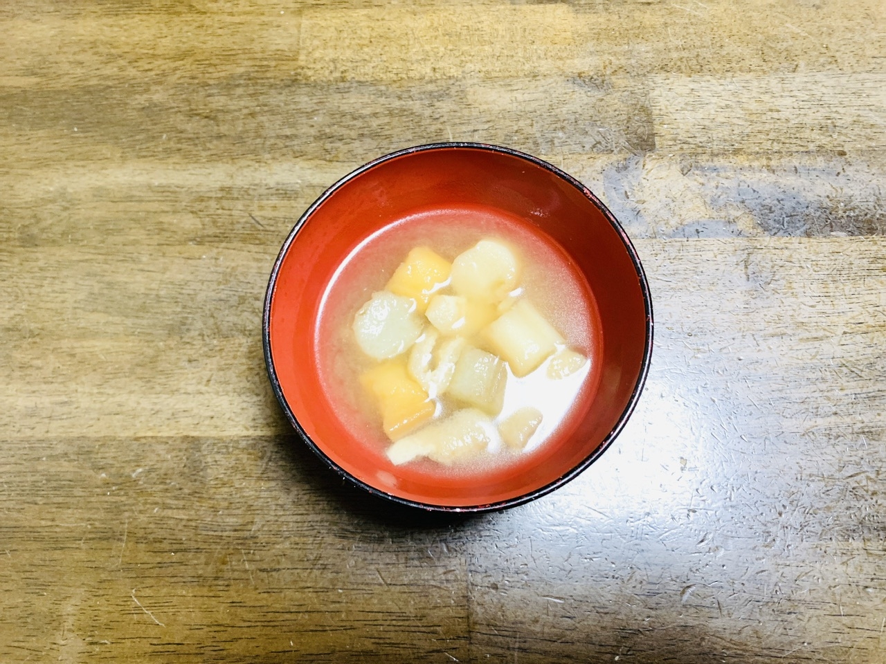 味噌汁レシピ　お麩と油揚げの味噌汁