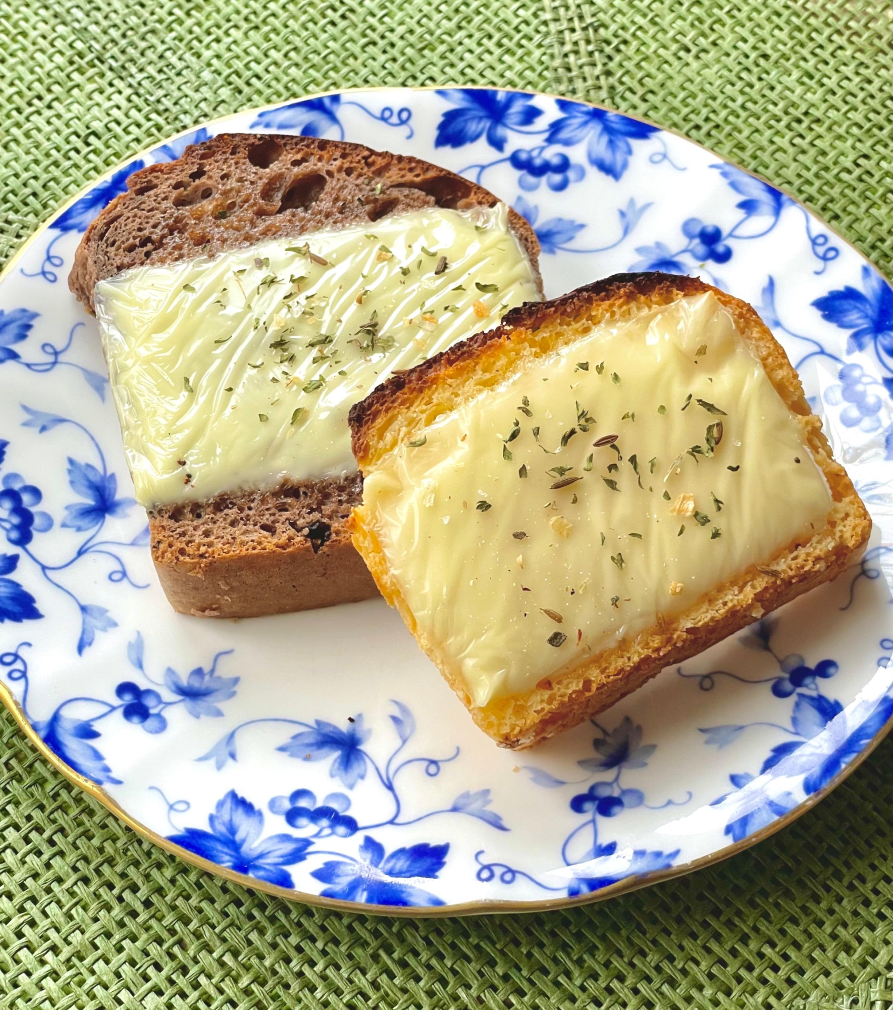パウンドケーキdeチーズトースト