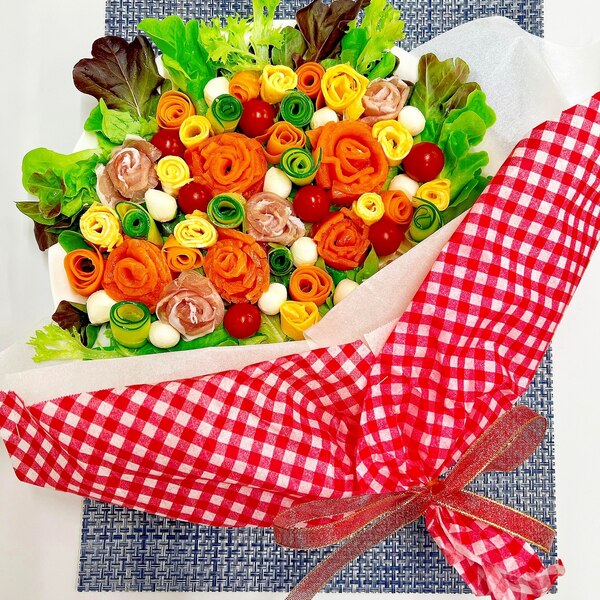 華やか サーモンと生ハムの ブーケサラダ レシピ 作り方 By まめもにお 楽天レシピ 華やか サーモンと生ハムの ブーケサラダ レシピ 作り方 By まめもにお 楽天レシピ