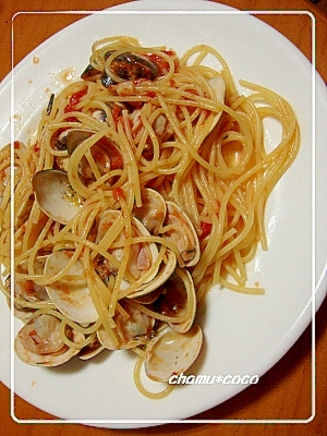 ハマグリとトマトのパスタ