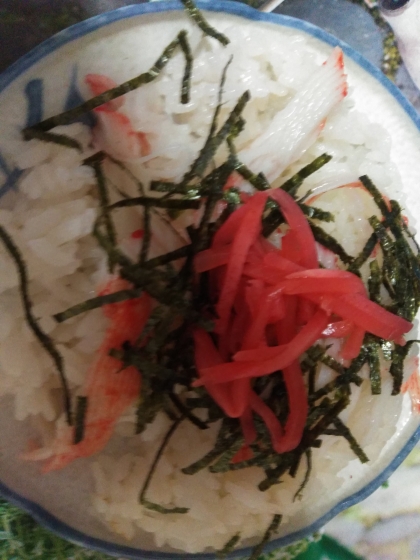 こちらもつくってみました
散らし寿司
お弁当に最適ですね
家族のランチです
(ㆁωㆁ)