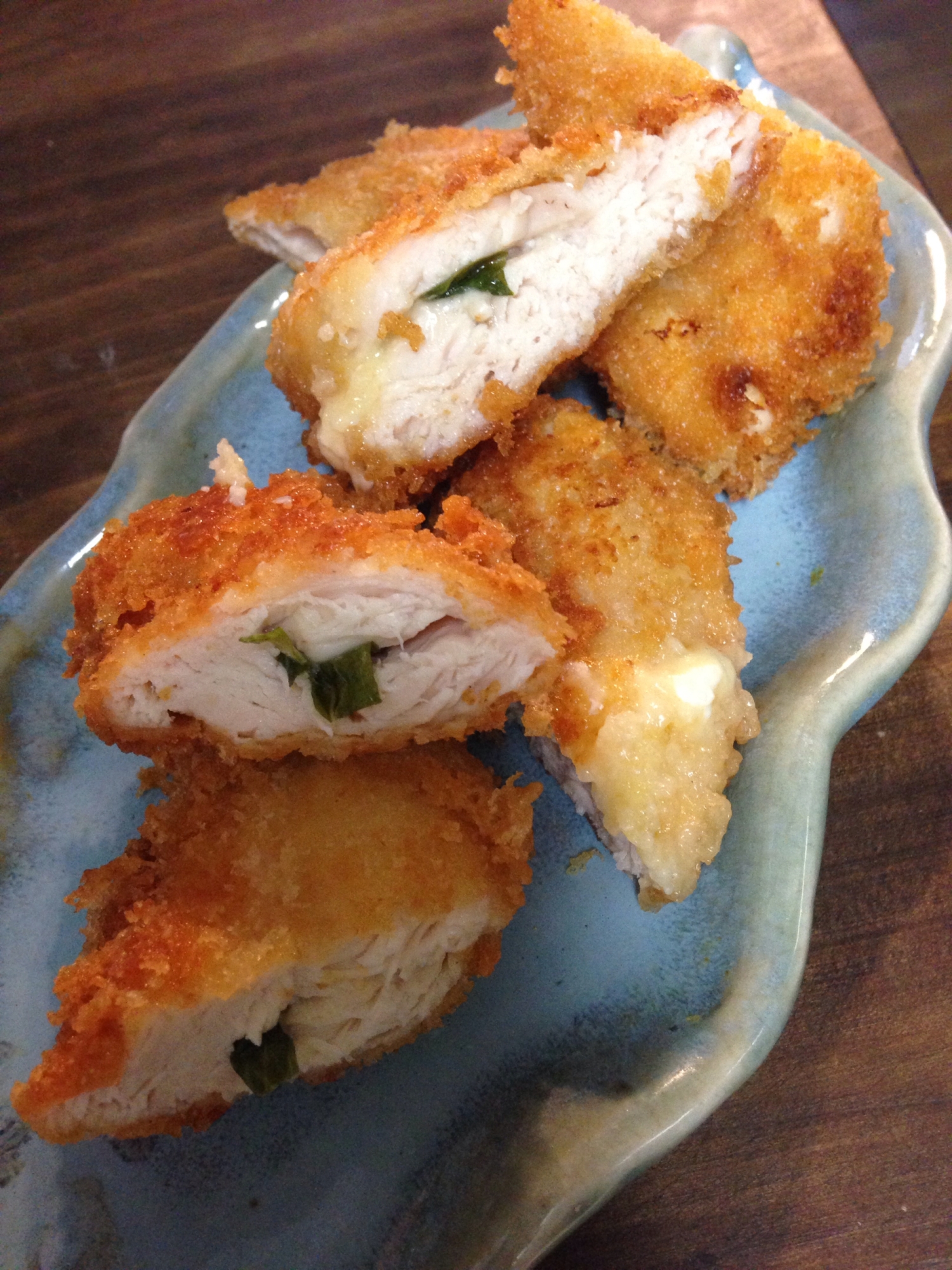 鷄ササミのバジルチーズはさみ揚げ