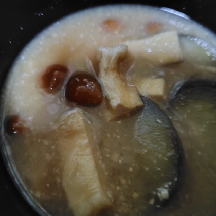 sweetちゃん こんにちは♬
今夜のお味噌汁にこちら♡
余った油揚げも入れて〜あとでいただくの楽しみです(*´︶`)