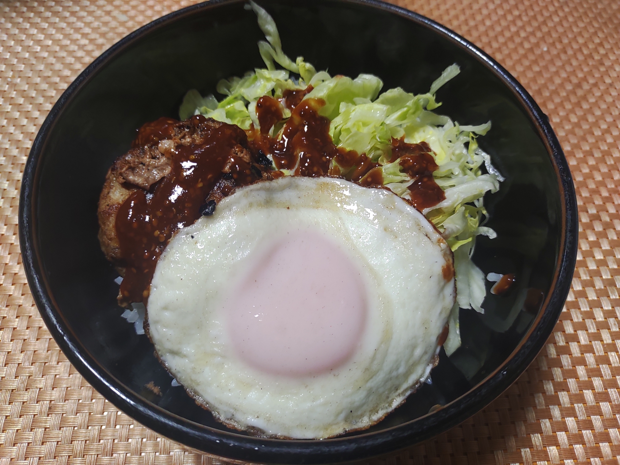 ロコモコ丼