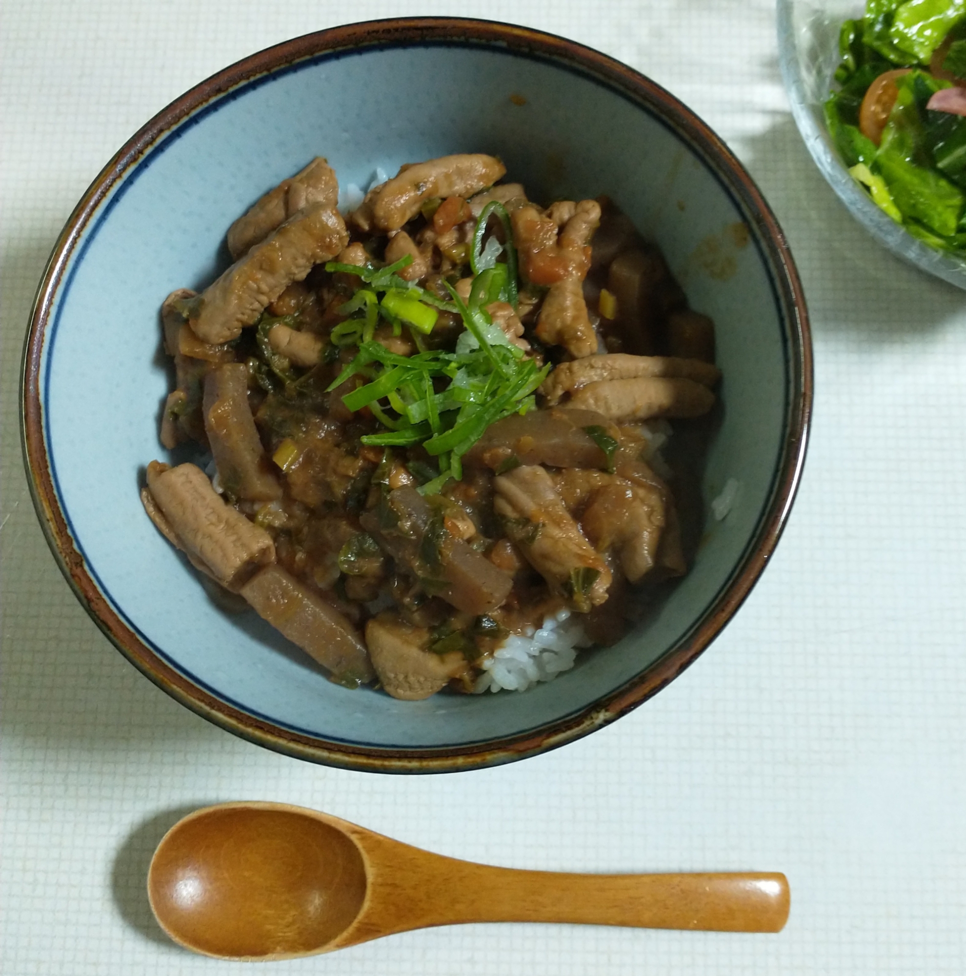 超簡単！どて丼( 圧力鍋でもつ煮 )