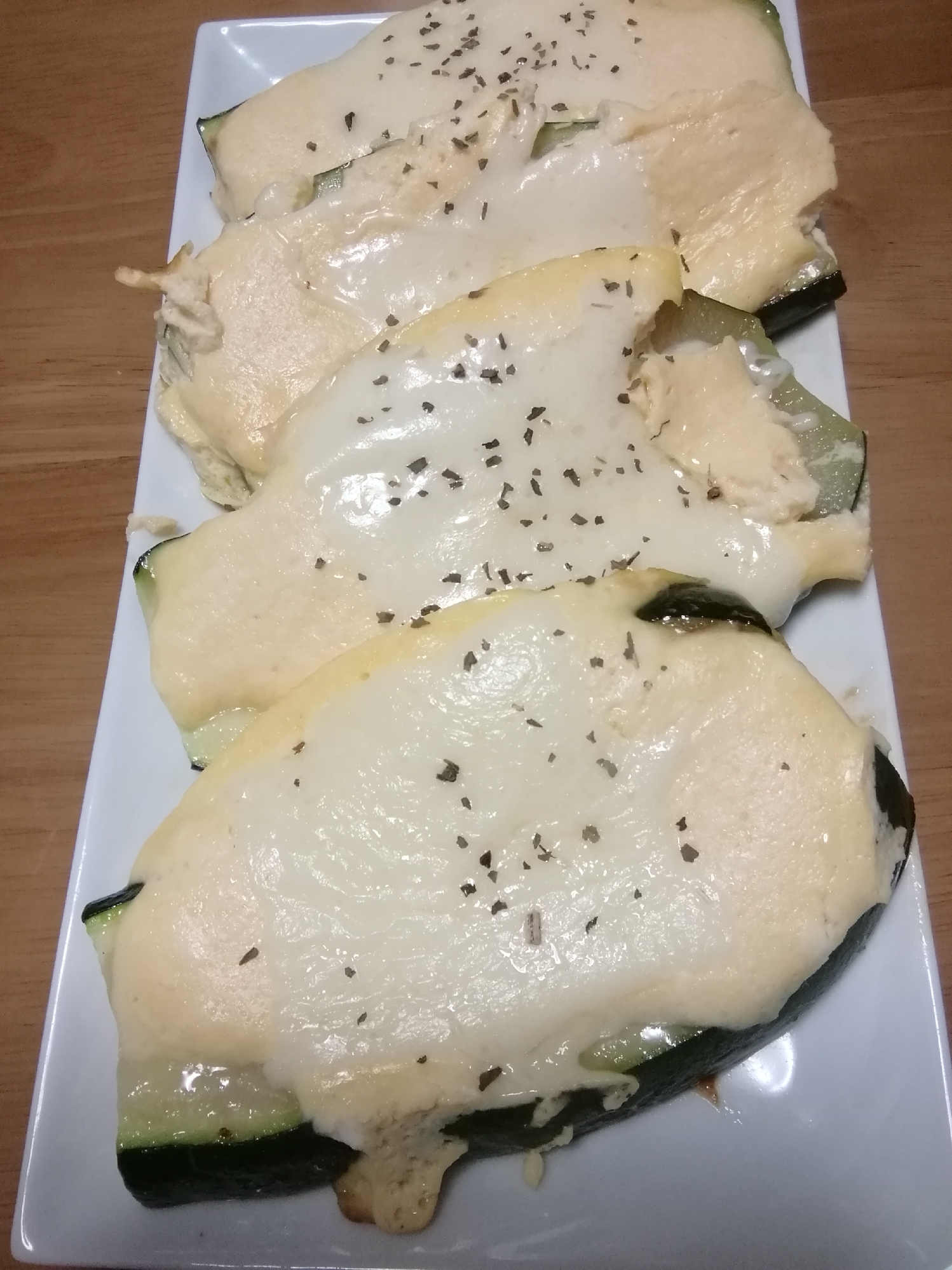 ズッキーニのチーズ焼き~豆腐でかさまし~