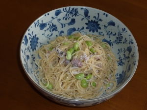 冷たいパスタ