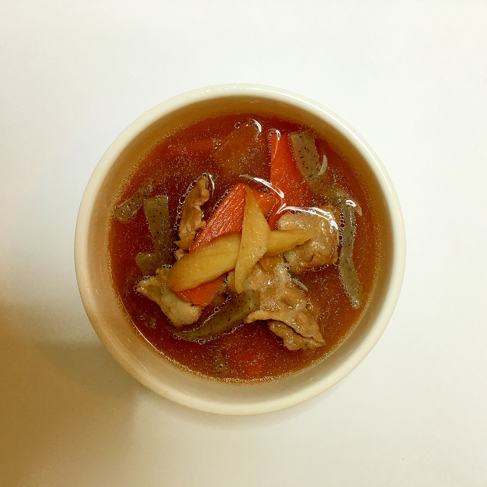根菜と豚肉の和風スープ