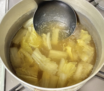 白菜・大根・トマトの　スープ