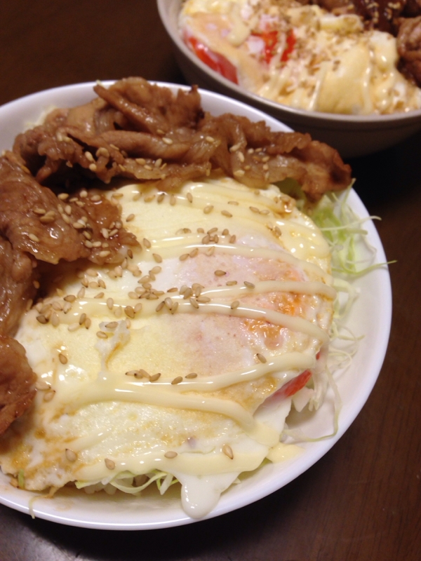 豚目玉キャベツ丼