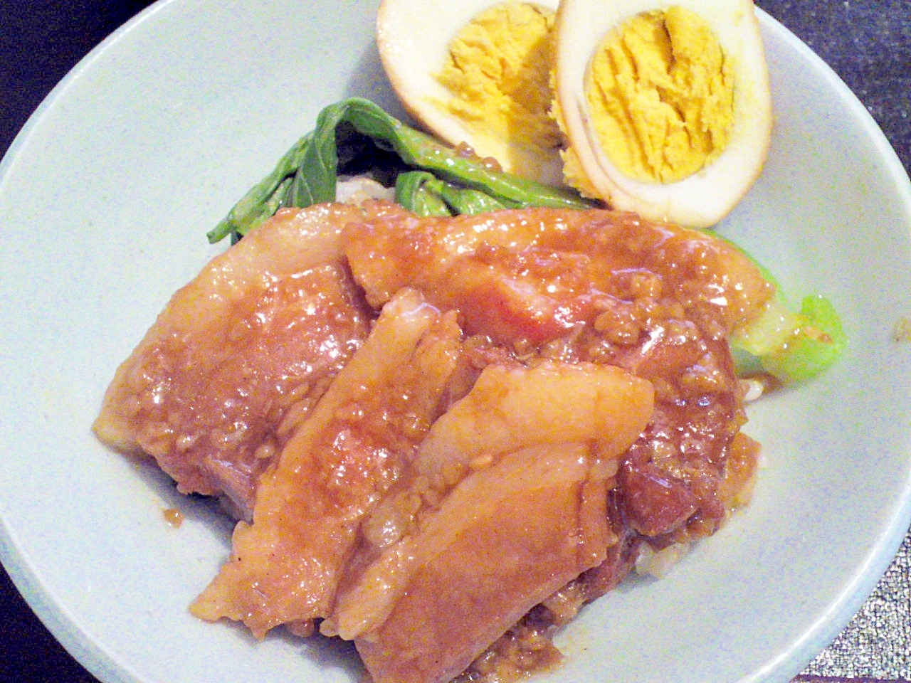 醤油麹で極上の甘み★スパイス香る豚の角煮丼