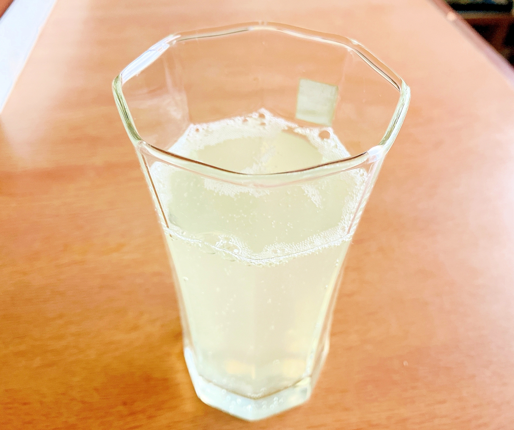手作りシロップでレモンスカッシュ