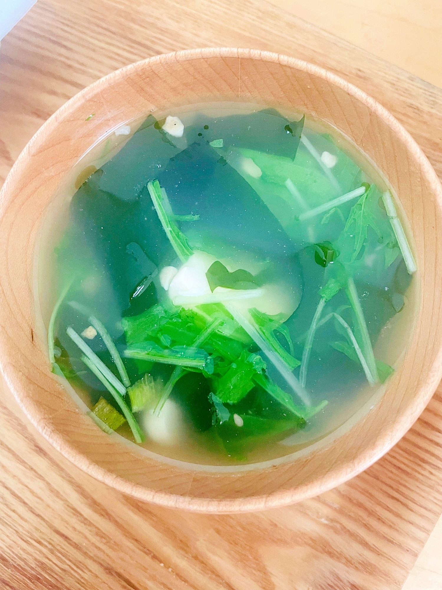 水菜とわかめのスープ