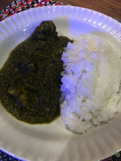 ルーで簡単！挽き肉入りサグカレー！