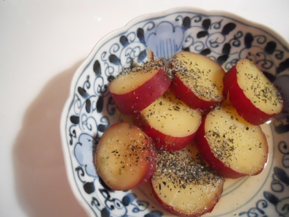 胡麻がすり胡麻でヘボだけど（苦笑）薩摩芋♪大好き　今年はアイスに負けてリバウンド　開き直っておやつに走る　食生活って一度乱れると修正難しいですね　トホホ