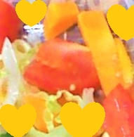 ◆ひろちゃん様、いつもありがとうございます！
ミニトマト＆柿のサラダ、とっても美味しかったです♪
レシピ、ありがとうございます！！
今日も良き１日を☆☆☆