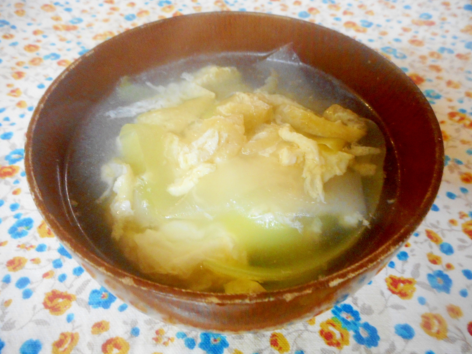 大根の皮と卵の和風スープ
