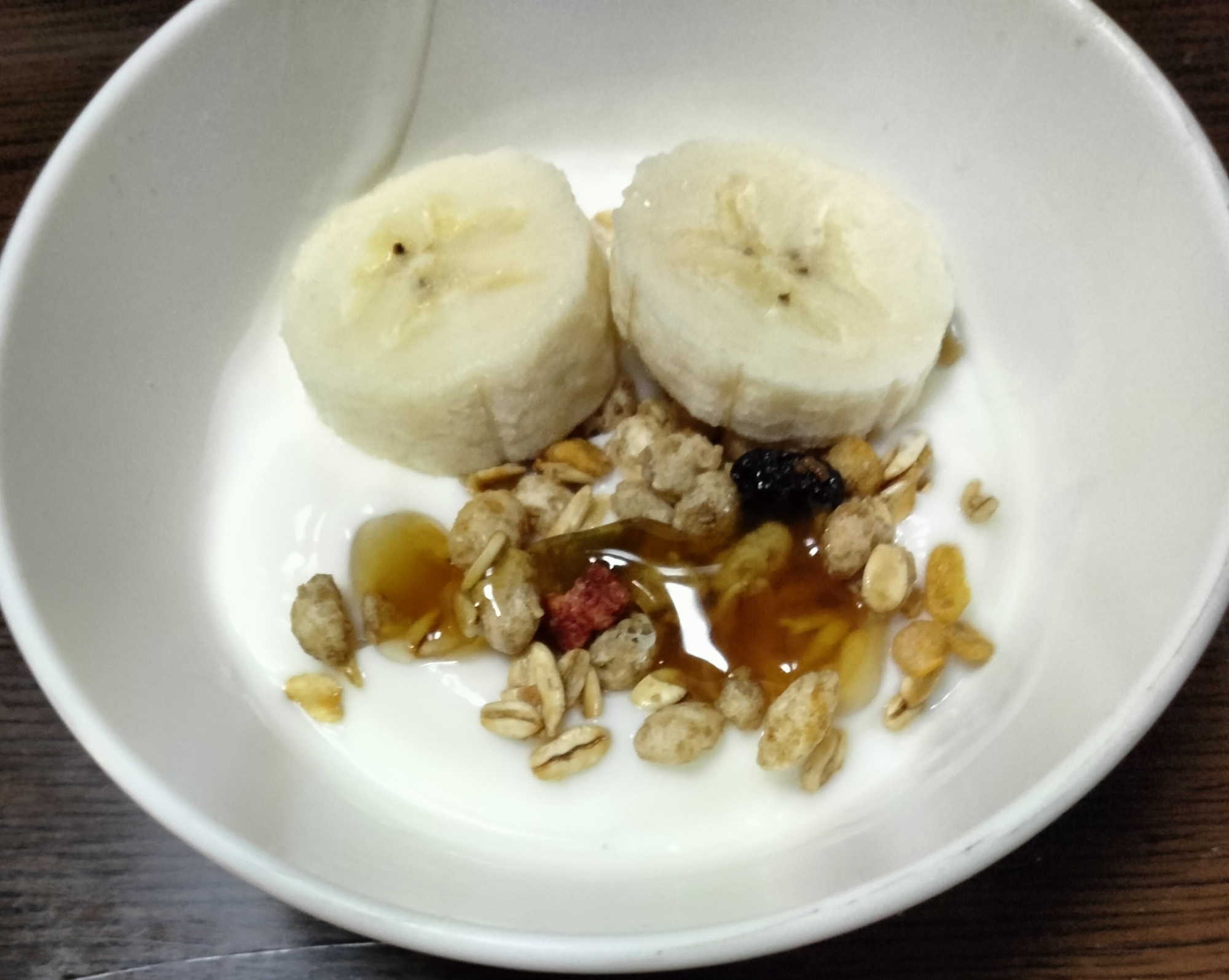 今日のヨーグルト♡バナナ&フルグラ はちみつかけて