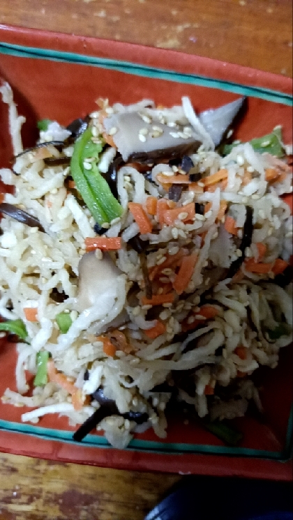 切干大根とちくわの煮物