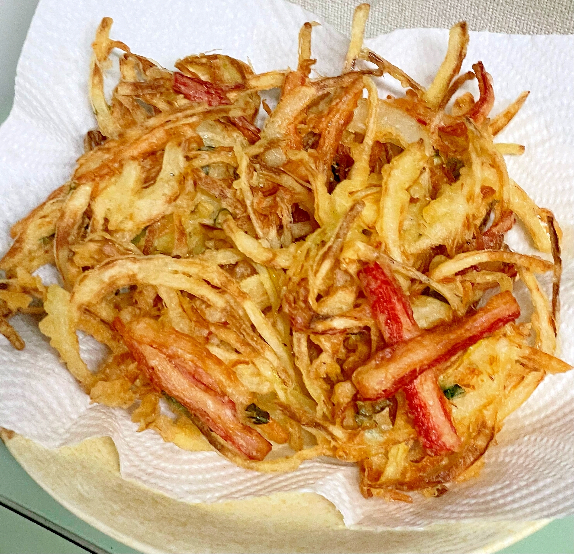 新玉ねぎとしらすのかき揚げ