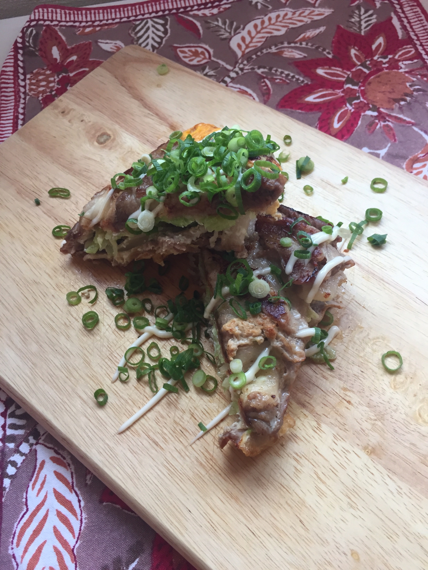 変り種ホットサンド♫豚肉と卵とキャベツの肉サンド