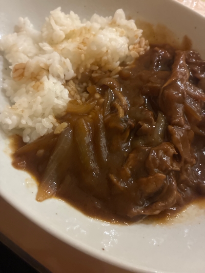 しめじたっぷ～り！簡単うまうまハッシュドビーフ♡