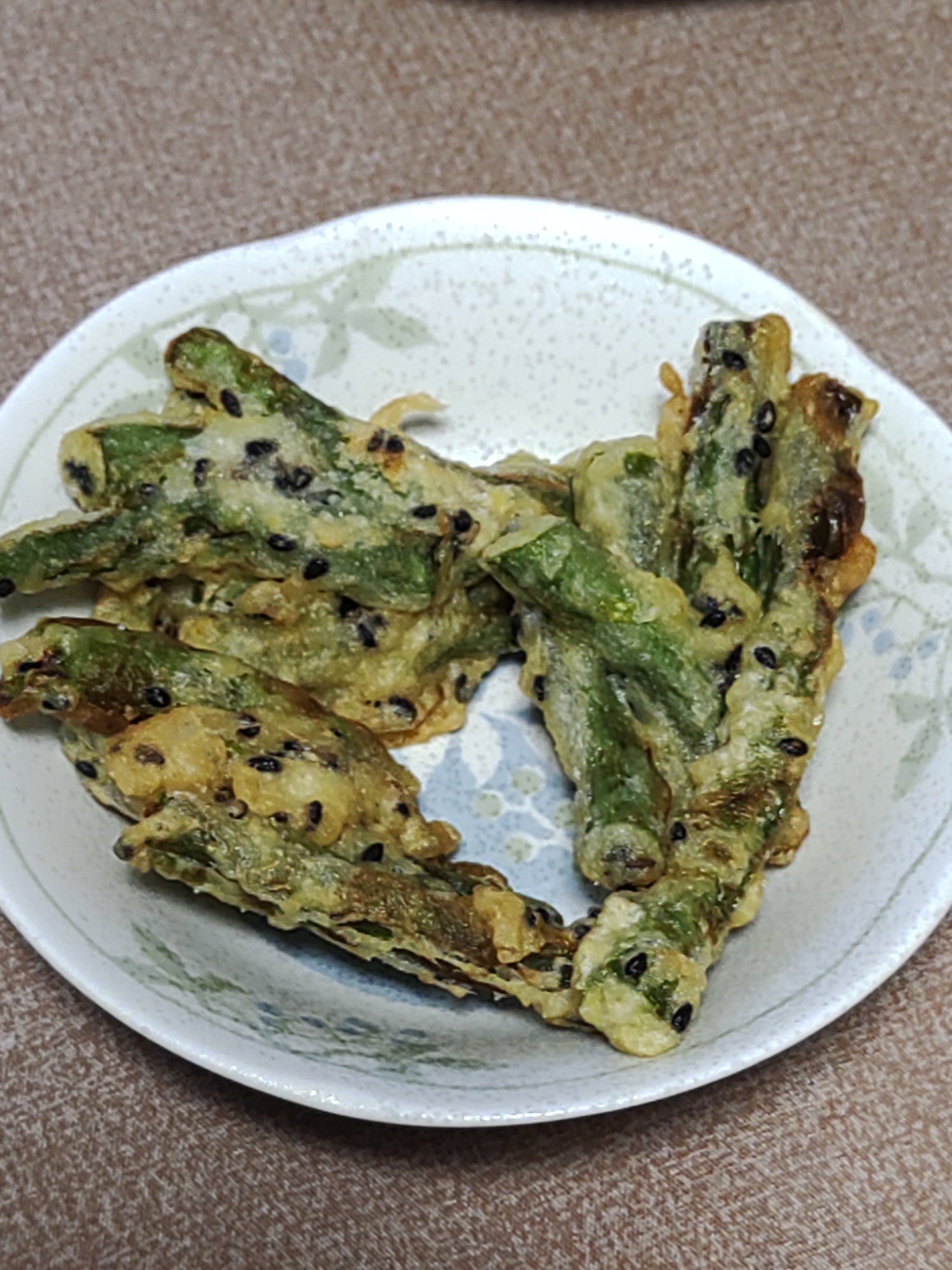香ばしいいんげんの天ぷら