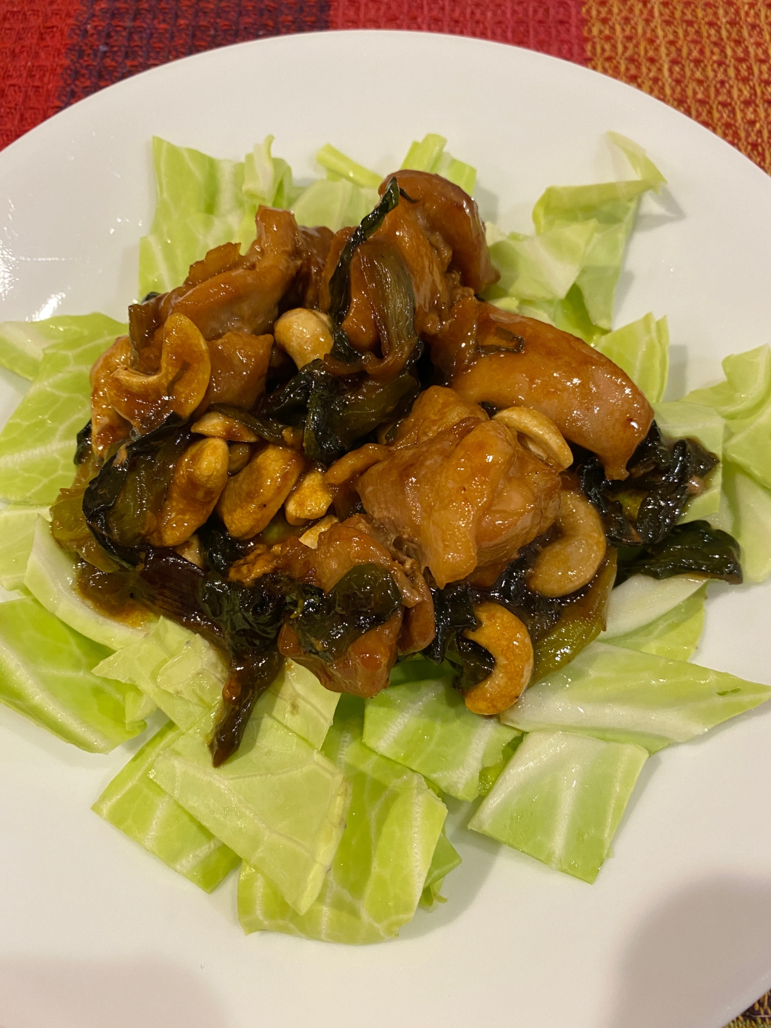 煮るだけ☆鶏肉のカシューナッツ煮