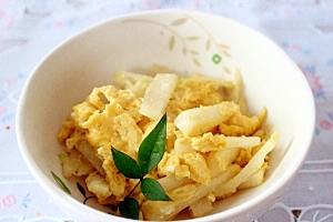 ハヤトウリの卵とじ