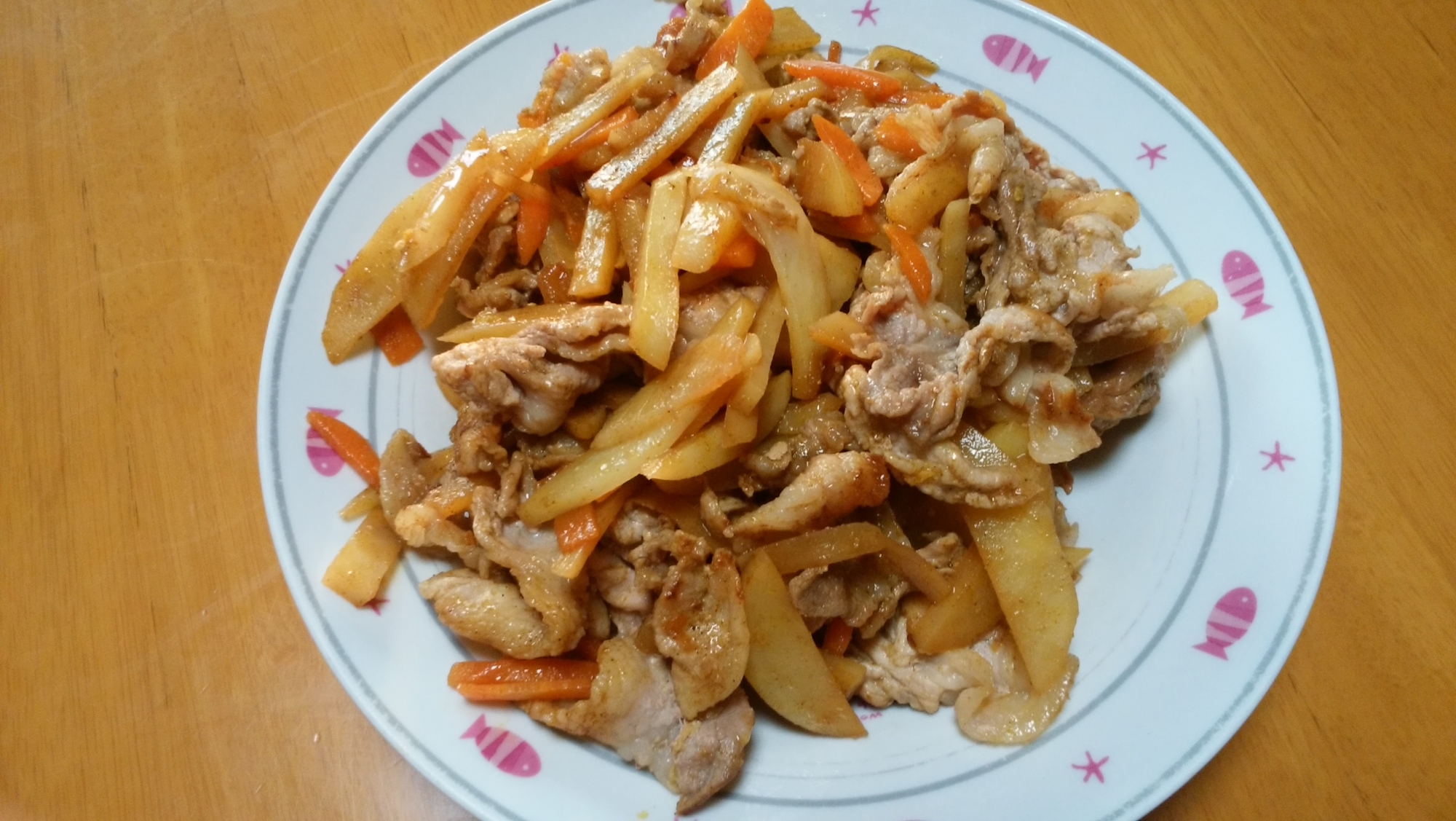 豚肉 じゃがいも ニンジンのカレー醤油炒め レシピ 作り方 By みぽりん9215 楽天レシピ 豚肉 じゃがいも ニンジンのカレー醤油炒め レシピ 作り方 By みぽりん9215 楽天レシピ