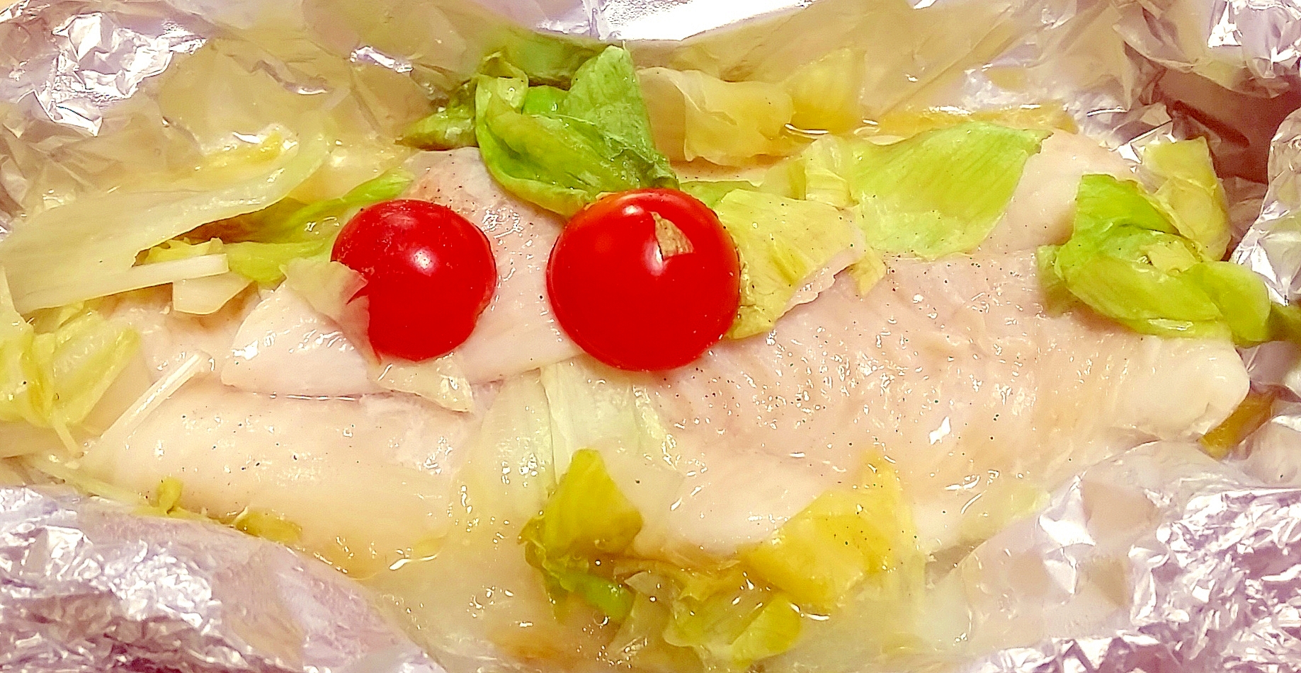 バター香る タラとレタスのホイル蒸し レシピ 作り方 By Yomogimotir 楽天レシピ