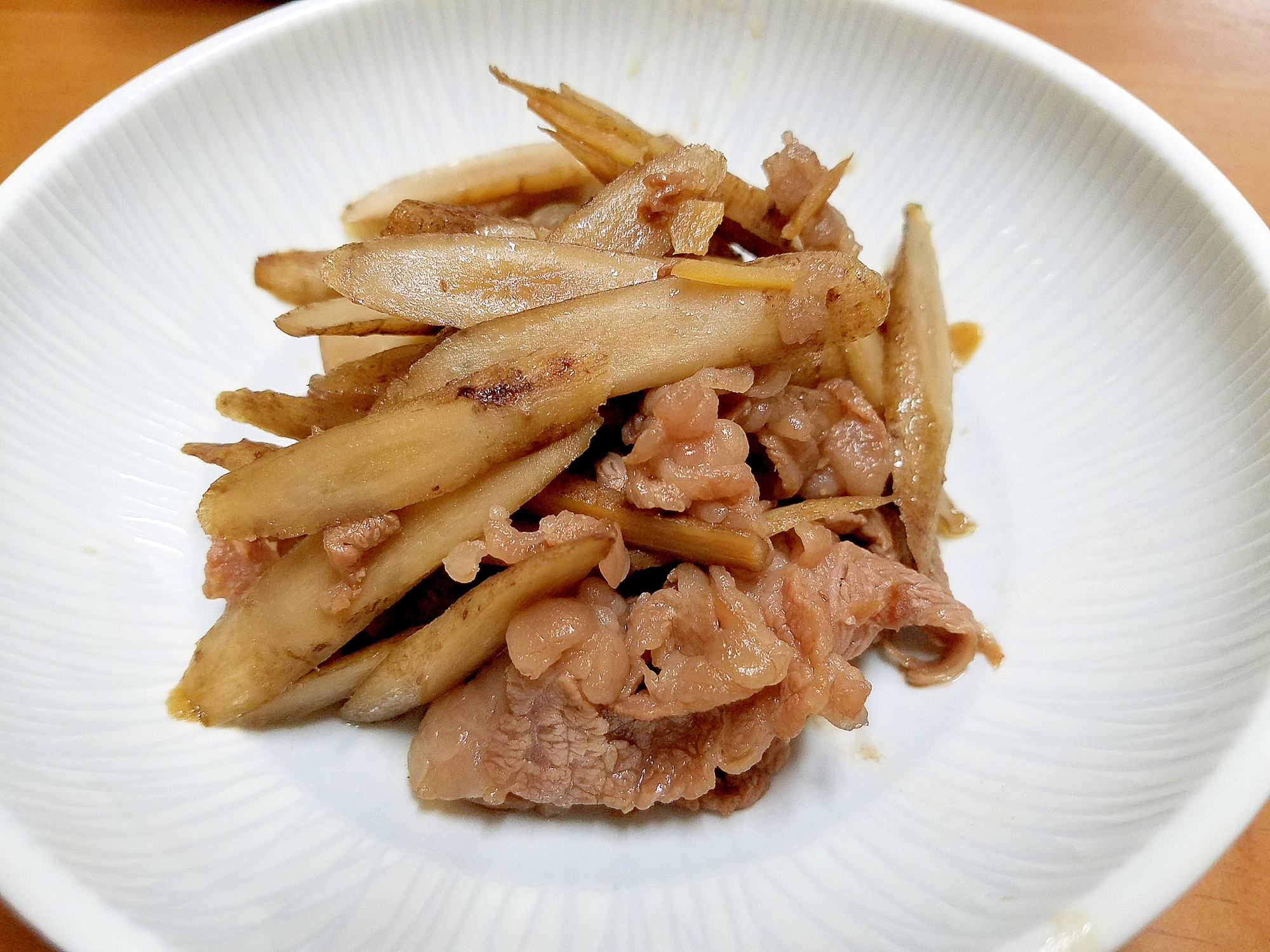 牛肉とごぼうのしぐれ煮