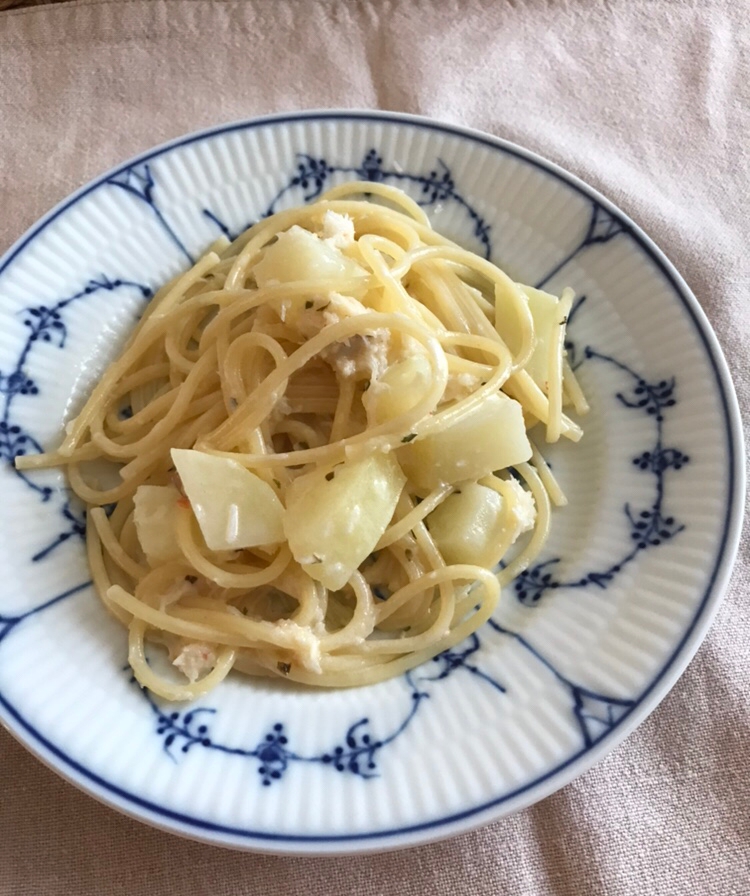 じゃがいもとカニのマヨパスタ