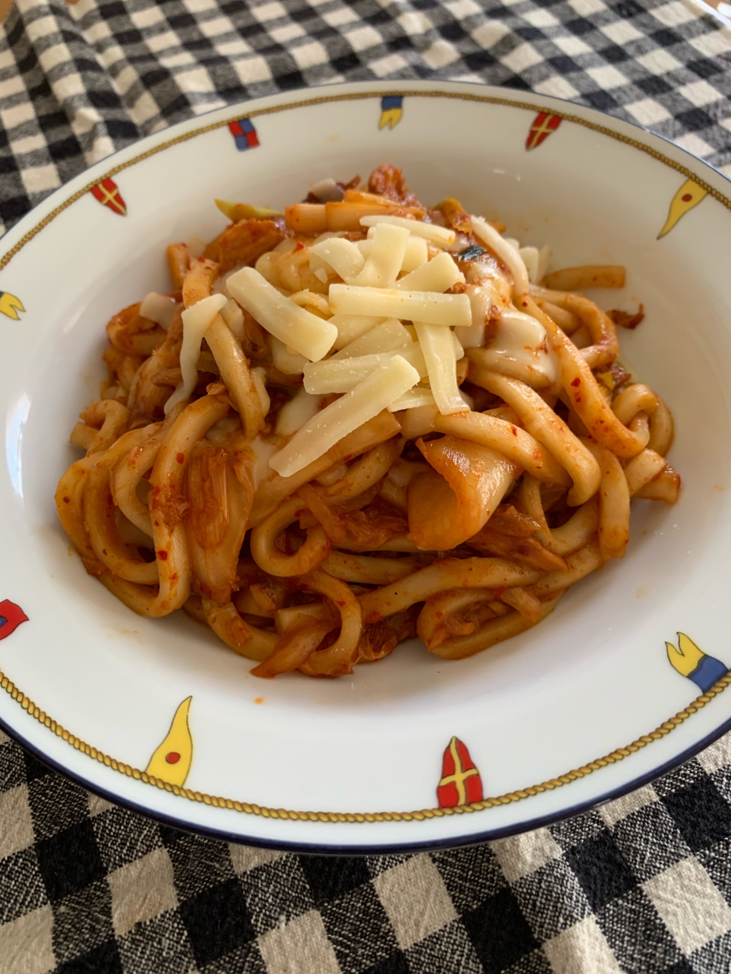 春休みお昼ご飯⭐チーズツナカルビ風キムチ焼うどん