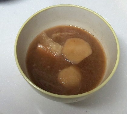 里芋と油揚げの味噌汁