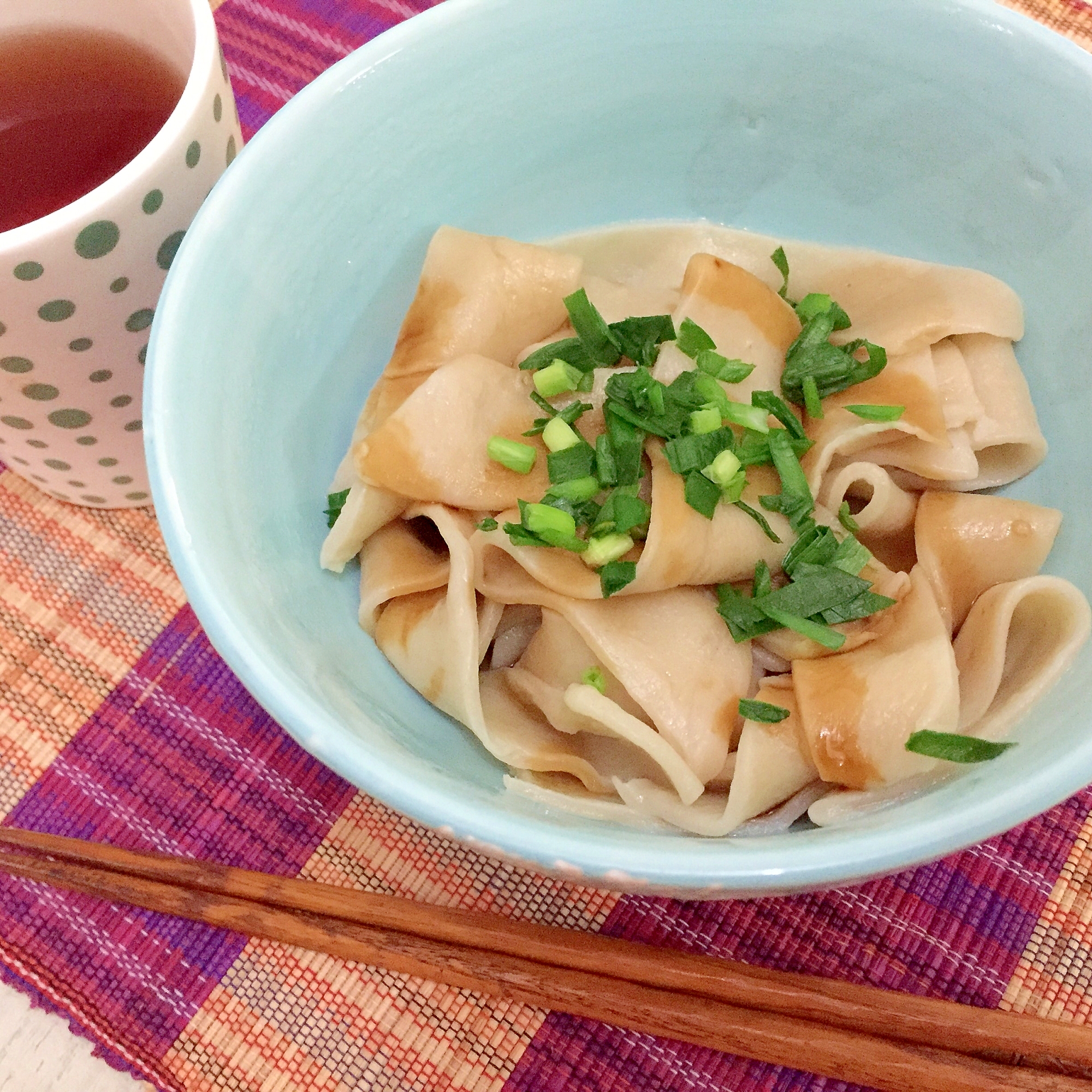 シェフ王さんの手作り幅広麺(宽心面）