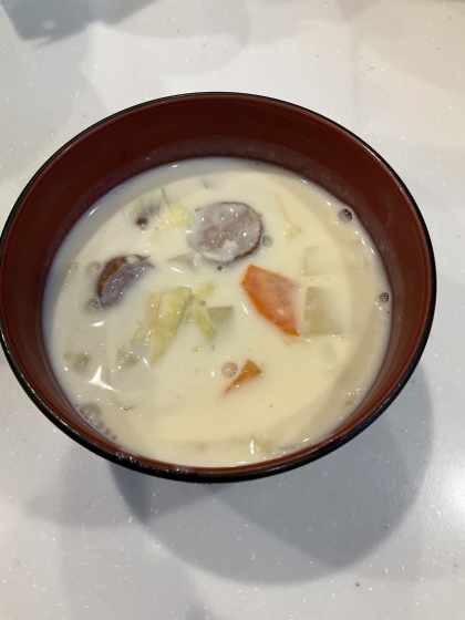 食べるウインナーキャベツクリームスープ