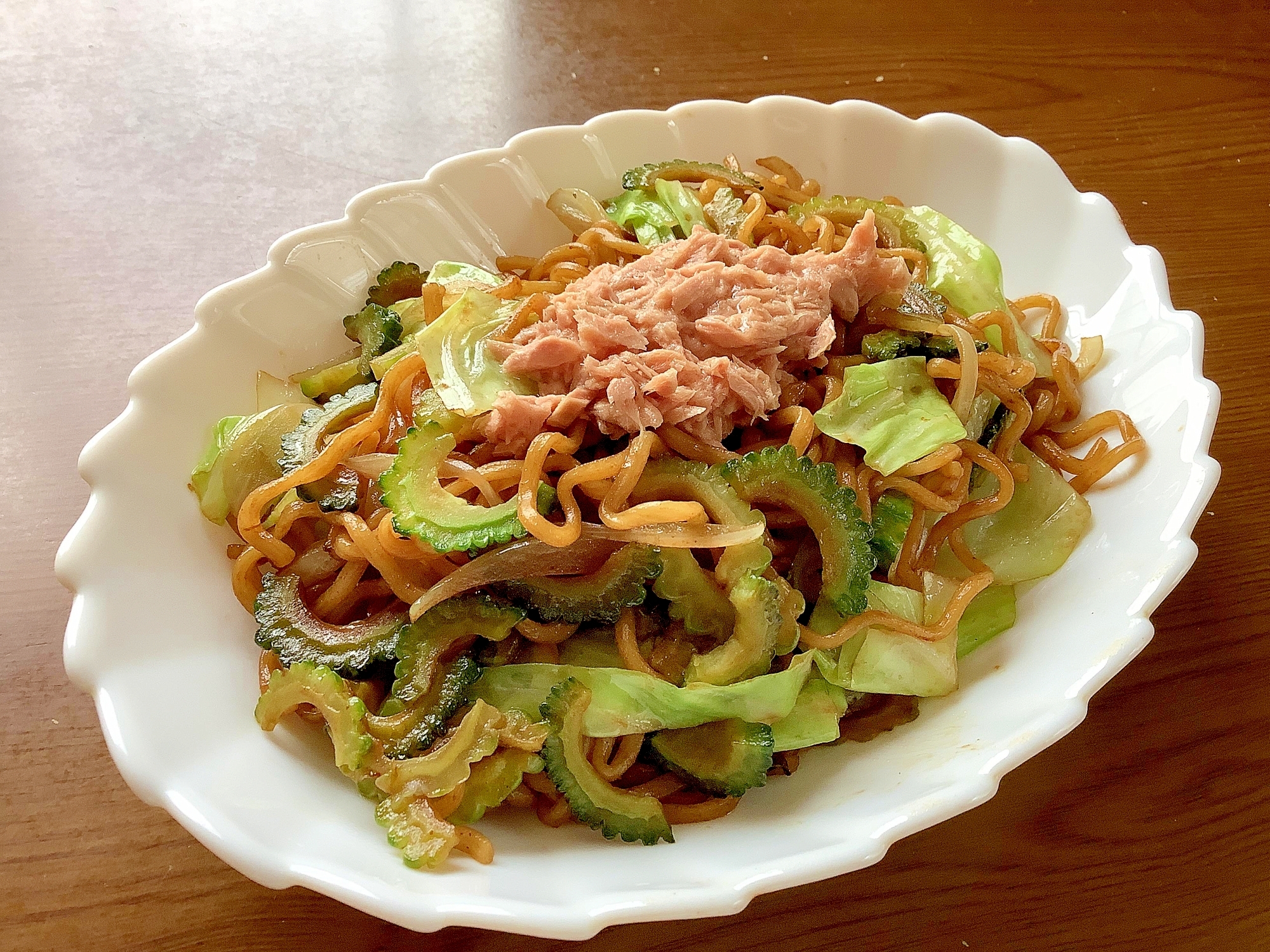 野菜たっぷり！ツナのカレー焼きそば