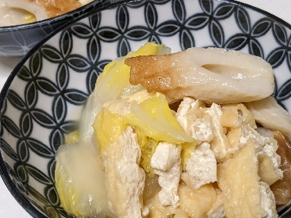 白菜とちくわ油揚げの煮物