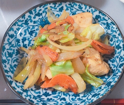 ❤　冷蔵庫にあるもので！　簡単　肉野菜炒め　❤