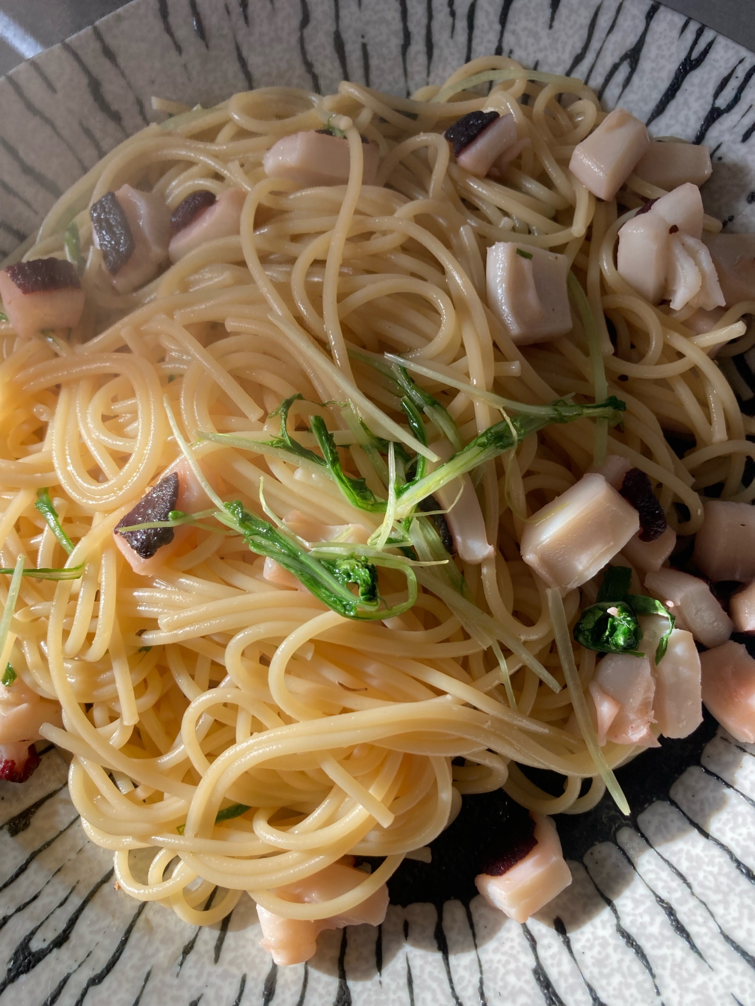 タコ頭と水菜のパスタ