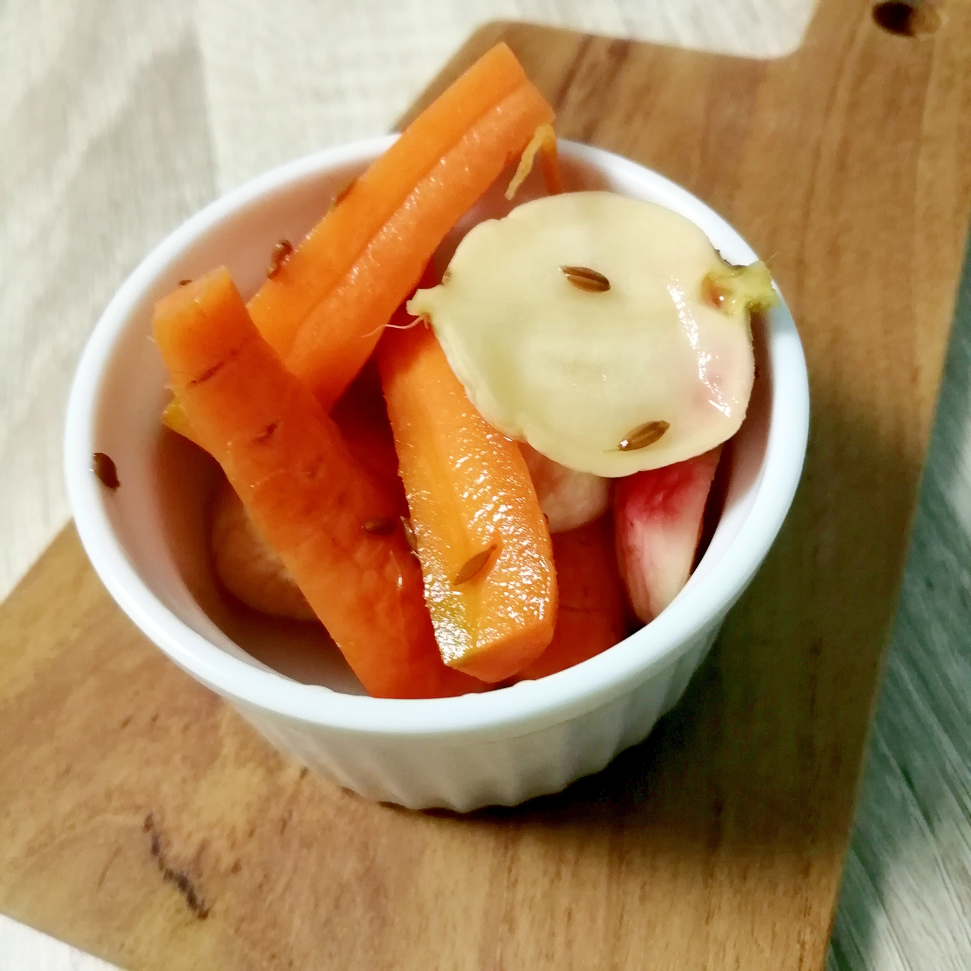 クミンが効いてる人参とラディッシュのピクルス レシピ 作り方 By パティシエtotoのレシピ 楽天レシピ