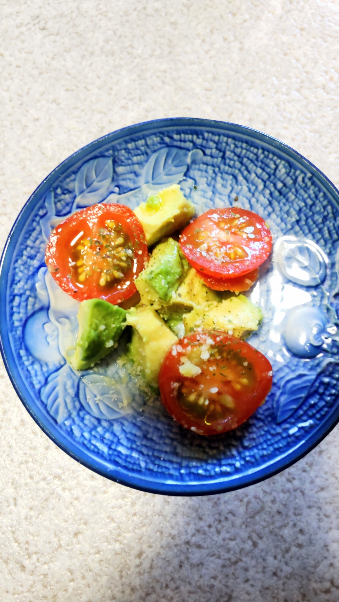 アボカドトマト