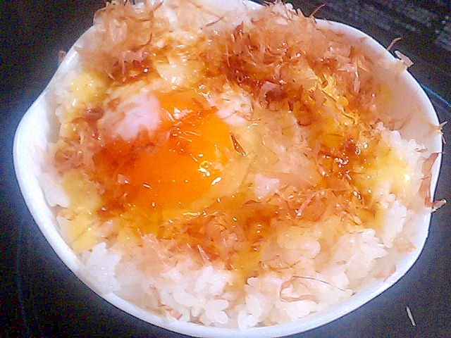 レンジで簡単 ちょっとリッチな卵ご飯 レシピ 作り方 By かっぺ4217 楽天レシピ